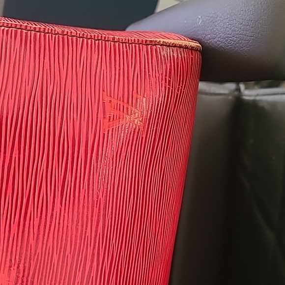 Louis Vuitton Red Epi 50 Keepall Duffle Bag Vintage - Picture 8 of 16